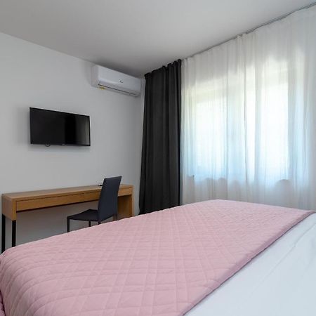 Maca Apartments & Suites Trogir Exterior photo