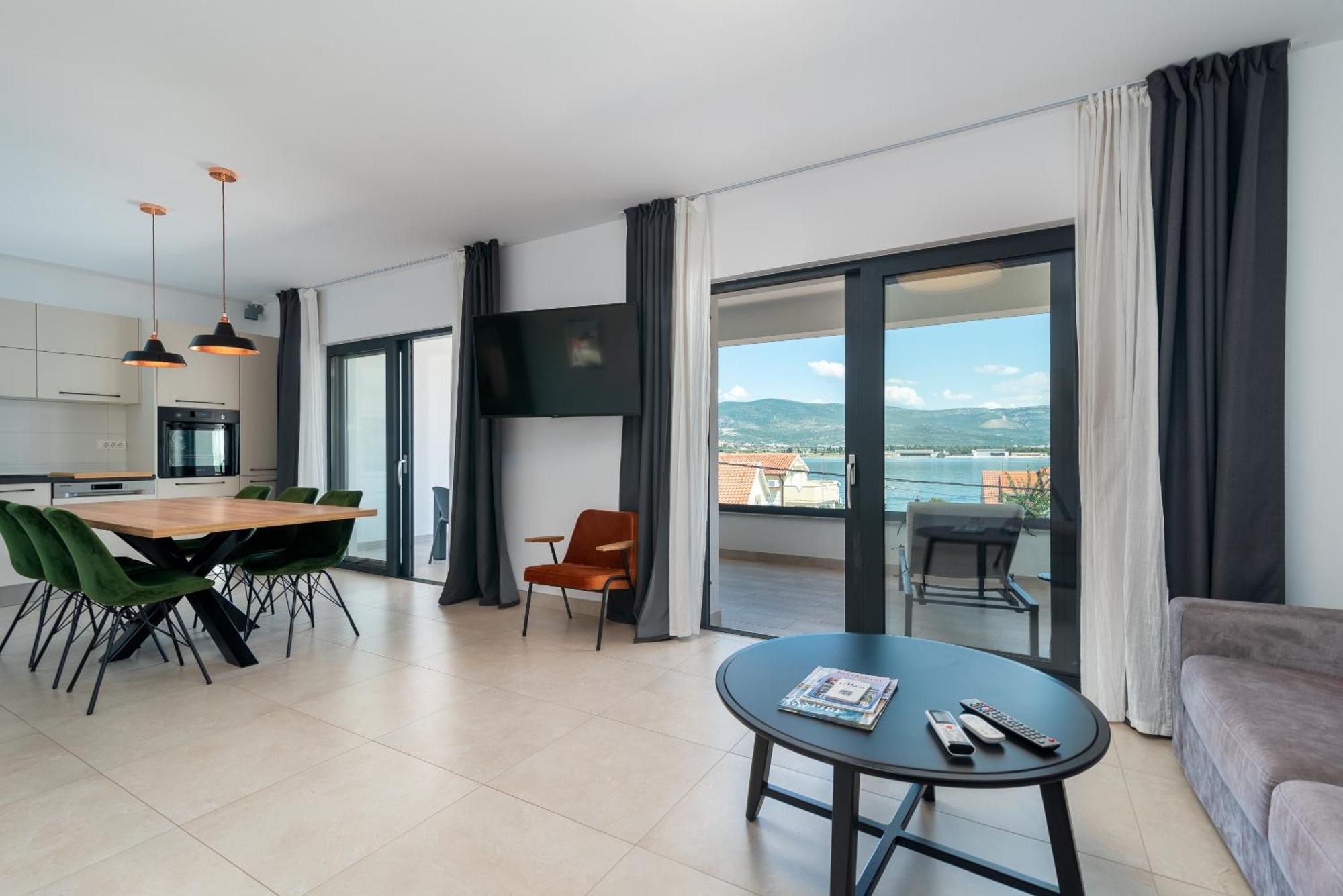 Maca Apartments & Suites Trogir Exterior photo