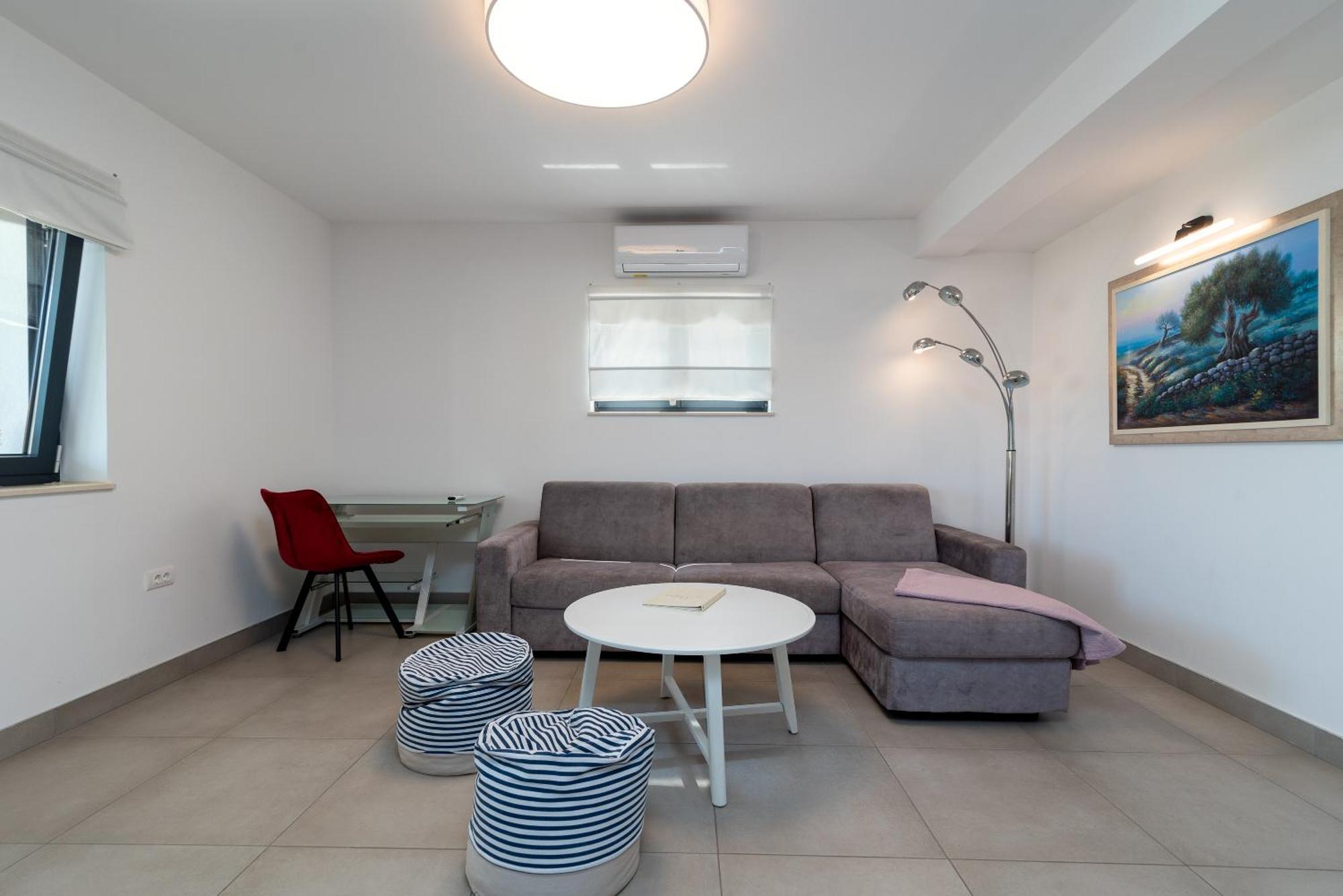 Maca Apartments & Suites Trogir Exterior photo