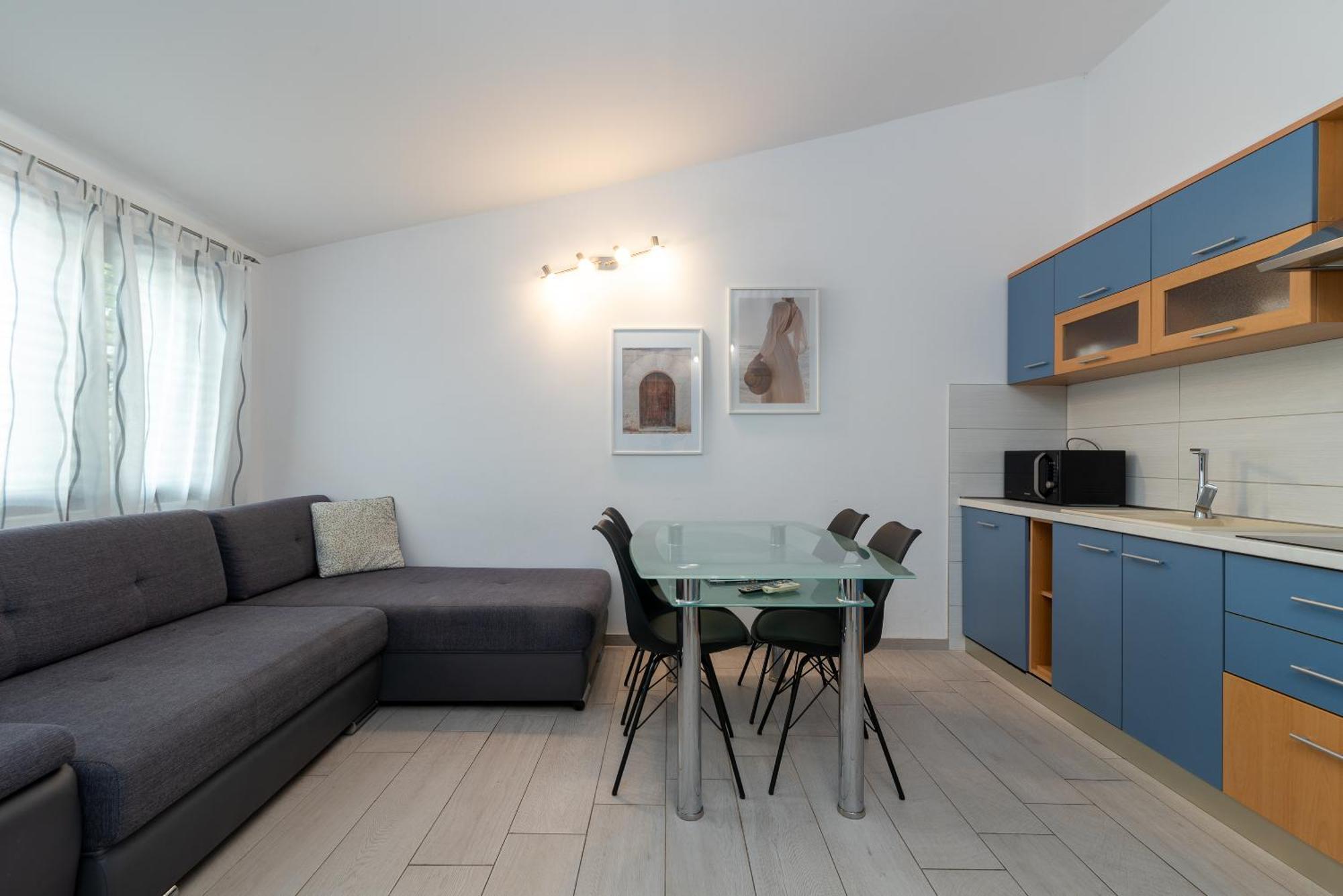 Maca Apartments & Suites Trogir Exterior photo