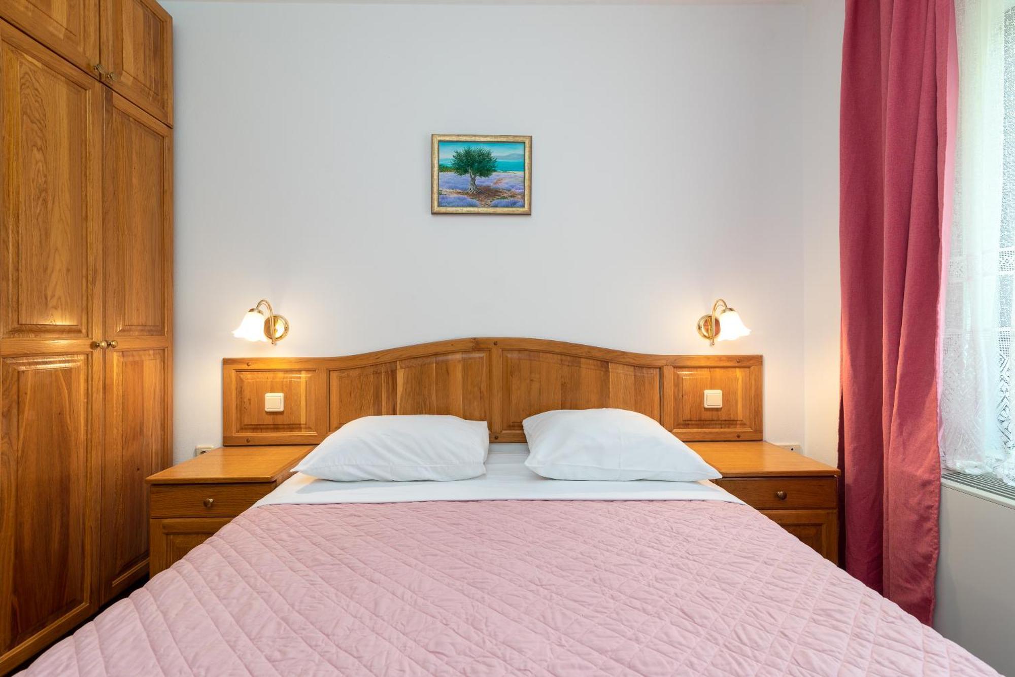 Maca Apartments & Suites Trogir Exterior photo