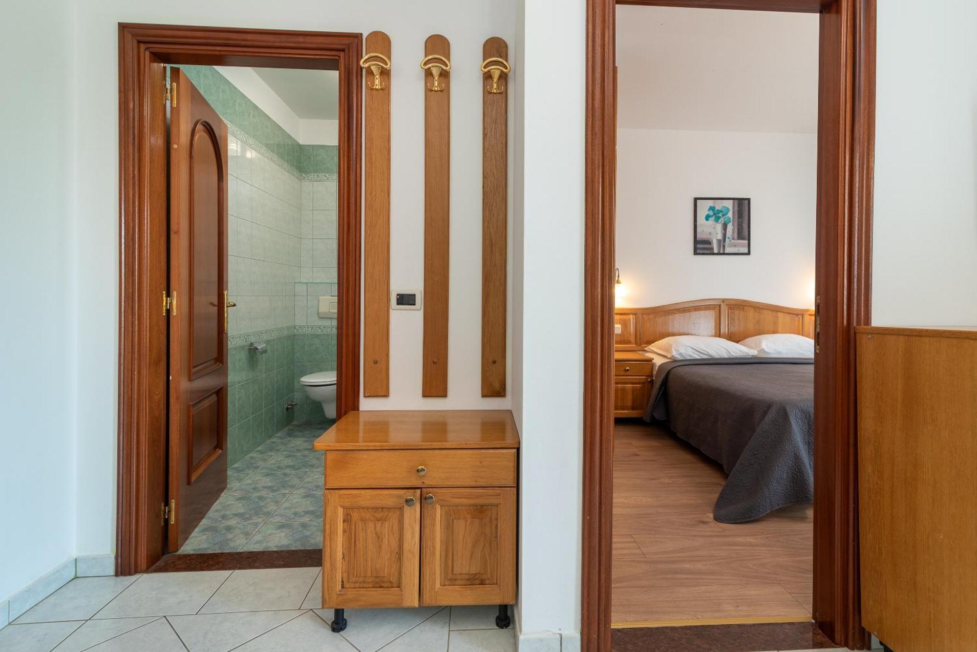 Maca Apartments & Suites Trogir Room photo